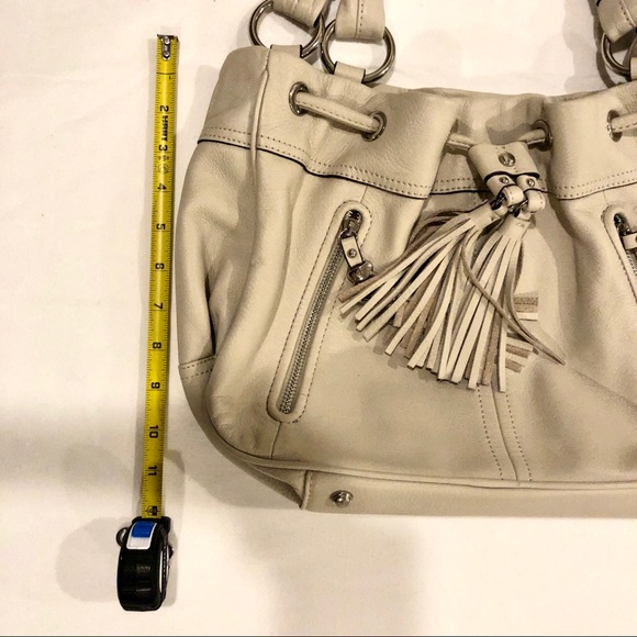 NWOT B. Makowski Ivory Sadie Tassel Shoulder Bag - Picture 7 of 13